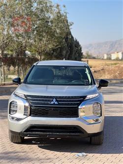 میتسوبیشی ئاوتلاندەر